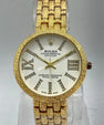 Elegant Gold-Tone Women’s Wristwatch – Crystal Roman Dial & Textured Bracelet Design