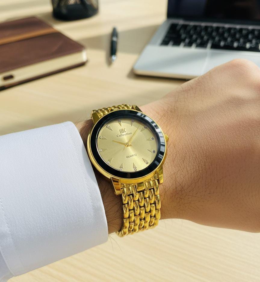 HK Collection Gold Couple Wrist Watches – Elegant Matching Quartz Set